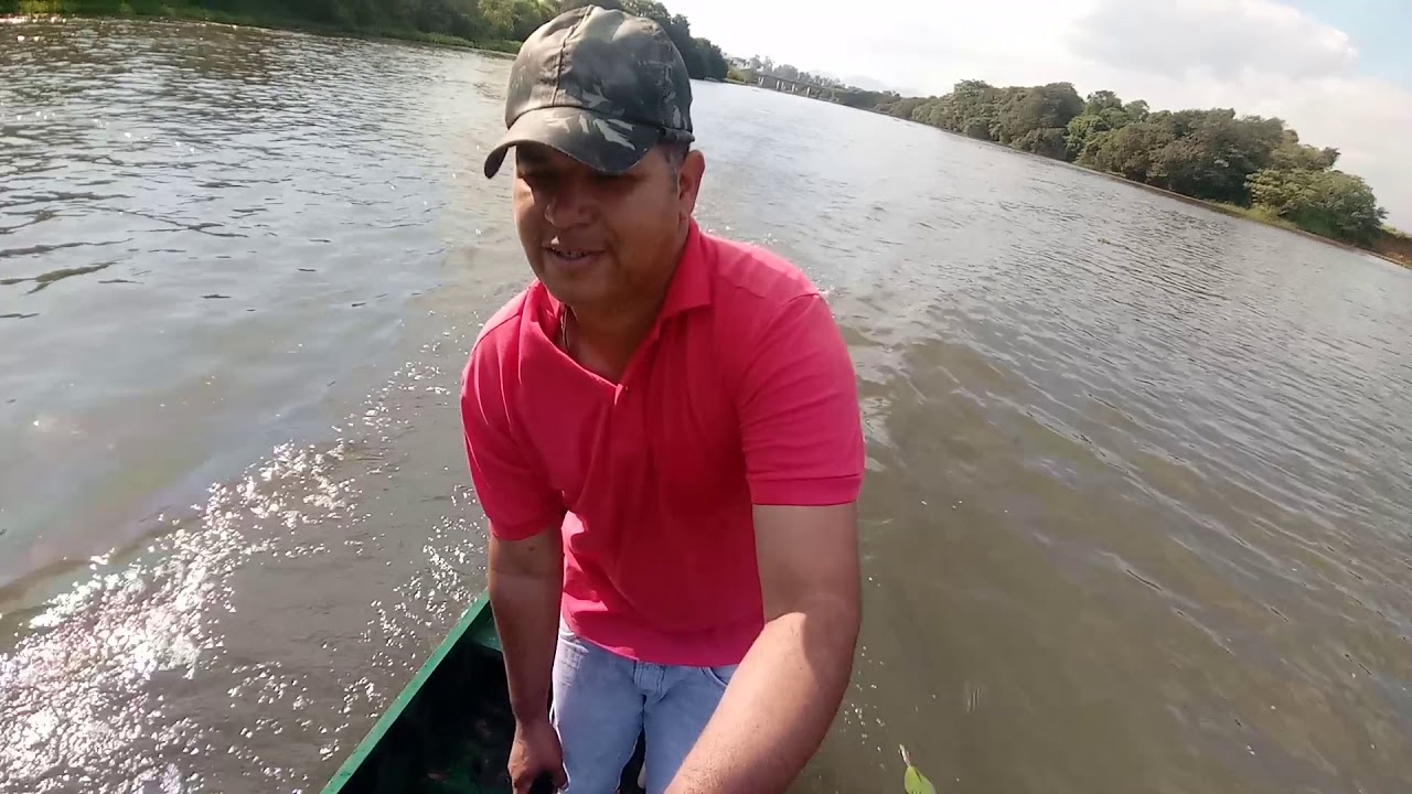 Motor rabeta toyama na canoa de 6 metrôs cliente Ederson