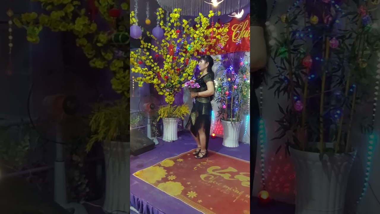 CK : XIN HẢY RỜI XA