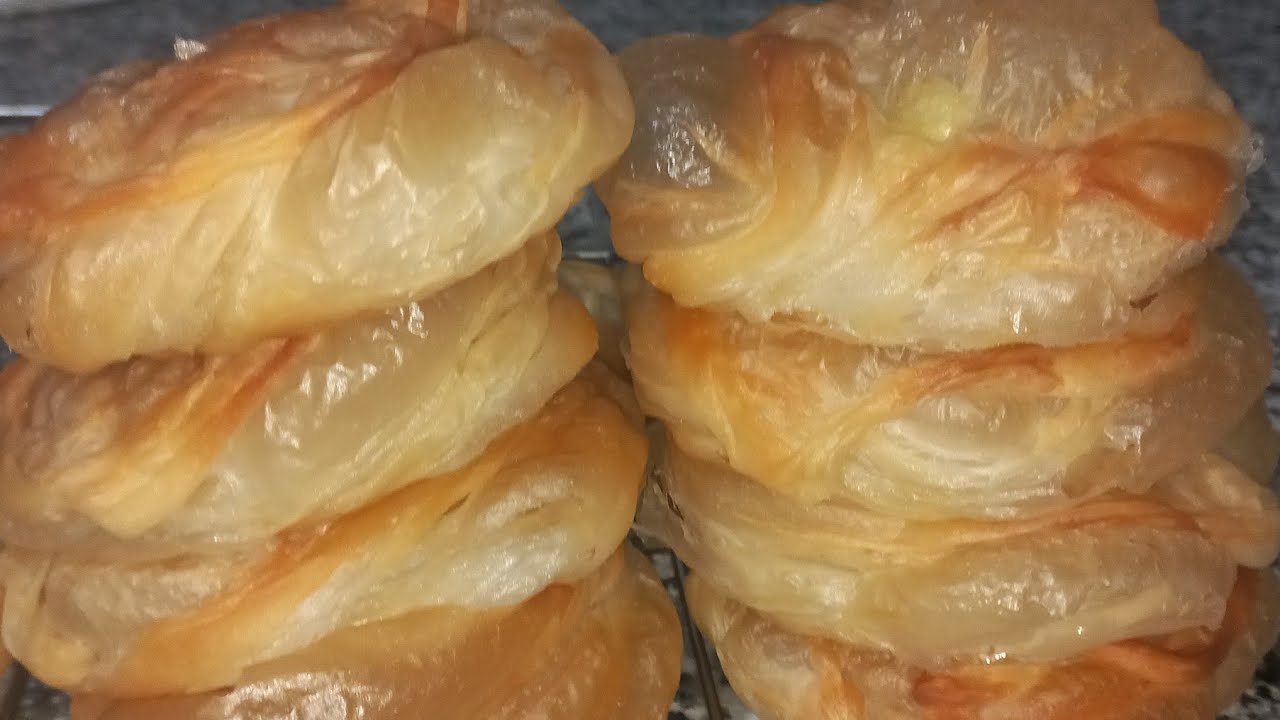 Hamuru Bu Yöntemle Açın, Zar Gibi İncecik Olsun!👌🏻| Oklavasız El Açması Börek 😋 #börektarifleri
