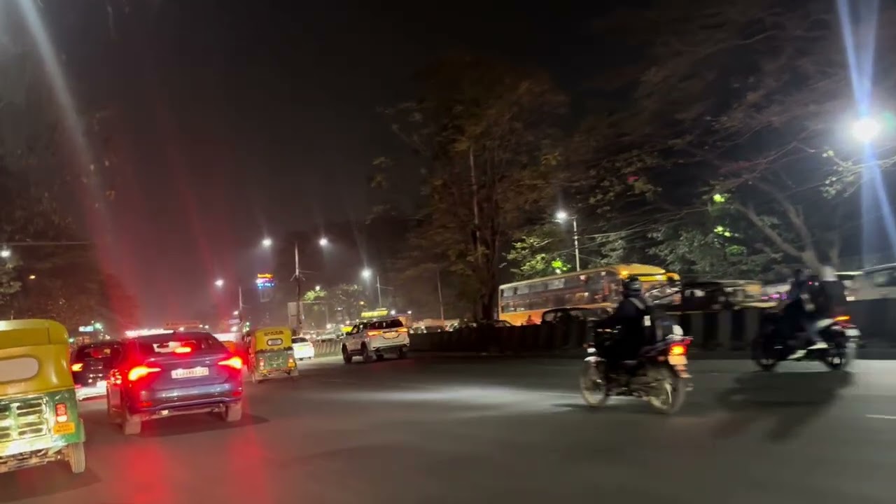 Ever Tried a coffee of 69₹ Rupees in this Bangalore Traffic 