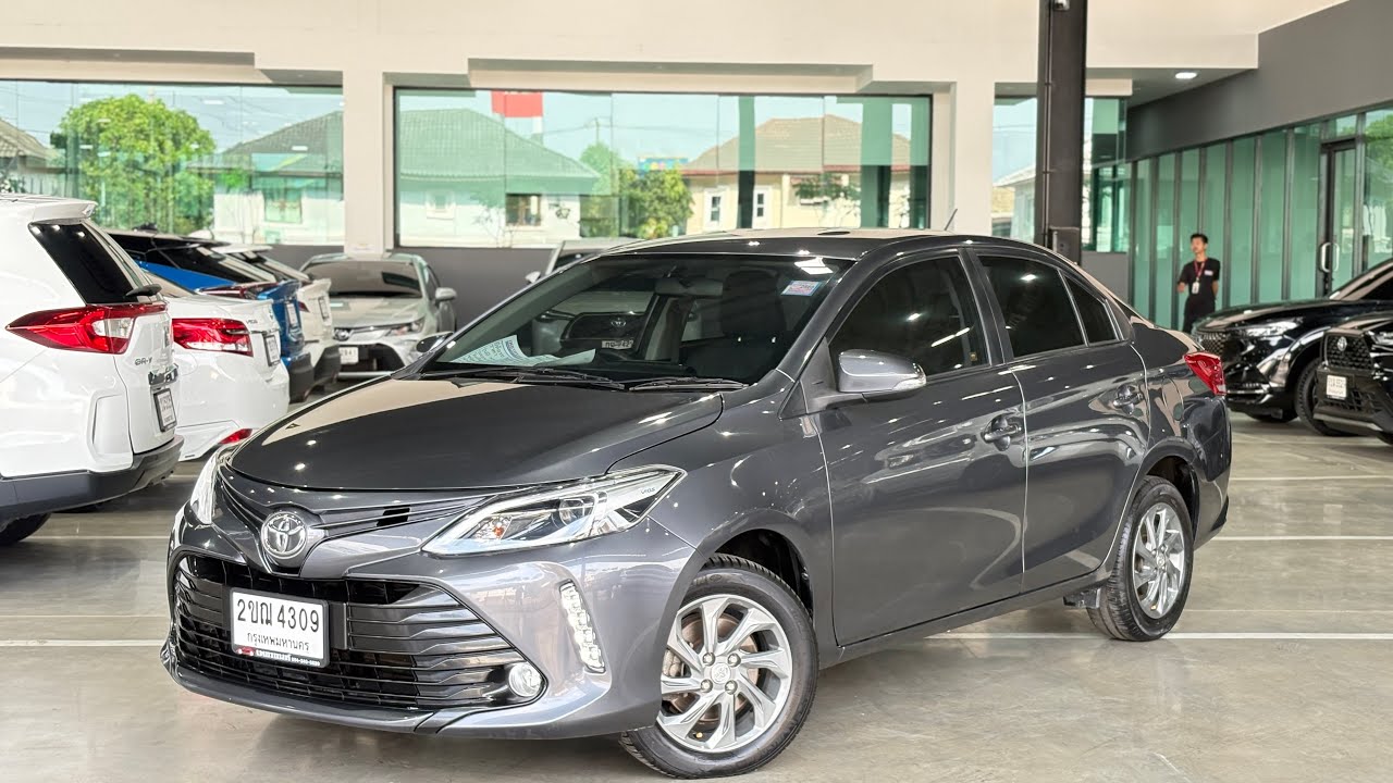 วันนี้พามาดูสีเทาดำกันบ้างนะคะสำหรับคันนี้ 399,000#เพชรยนต์ #วีออสมือสอง 