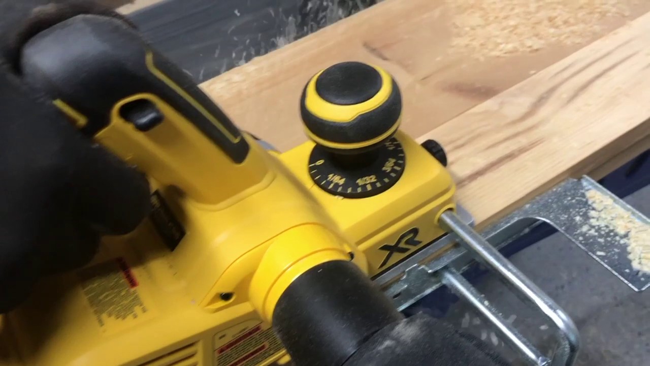 Dewalt DCP580B 20V Max Brushless Planer