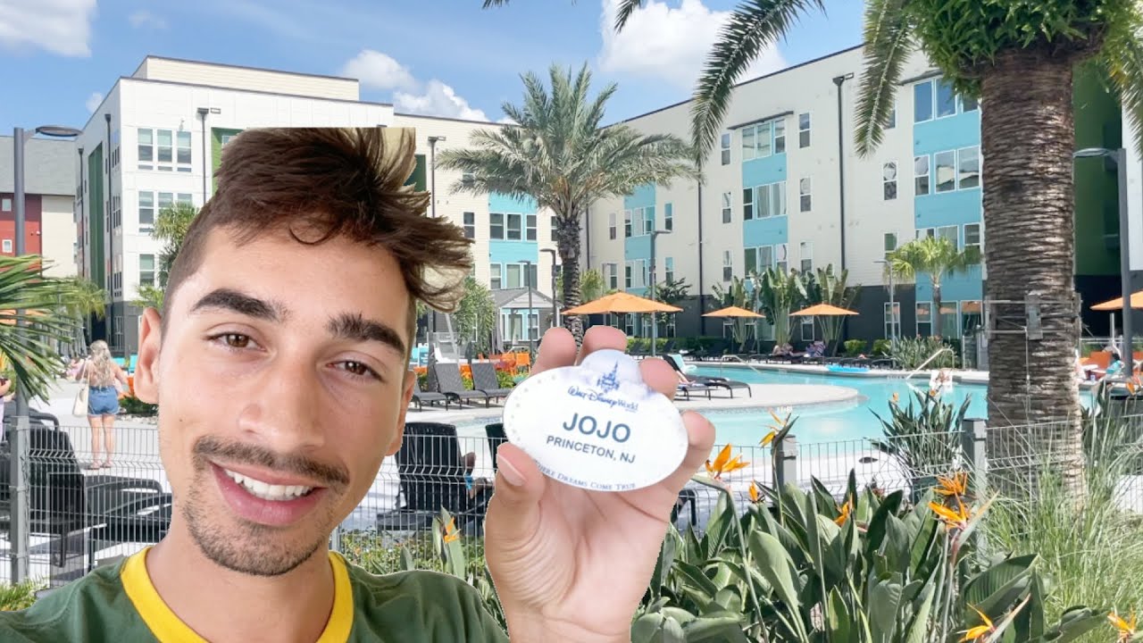 MY DCP-CHECK IN VLOG | Flamingo Crossings Village | Disney College Program 2021 | New Marvel Merch
