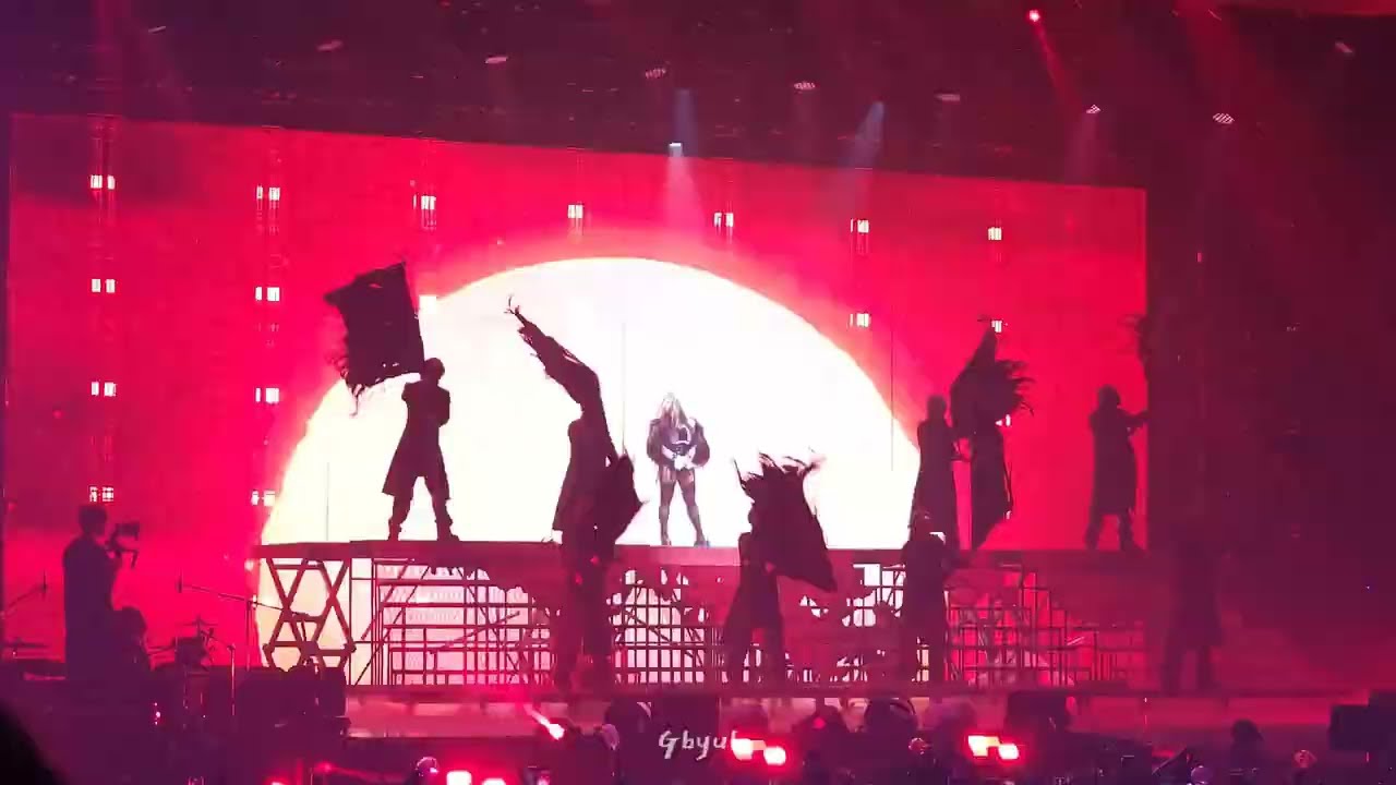 CL (2NE1) - 기지배, 멘붕 'Welcome back' in Seoul day1 (24.10.4)