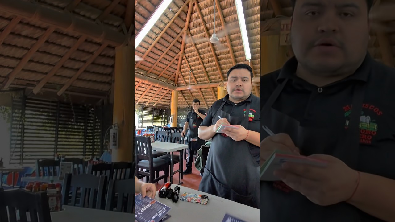 I found the best local shrimp restaurant in Mexico #food #mukbang #pov #travel #mexico