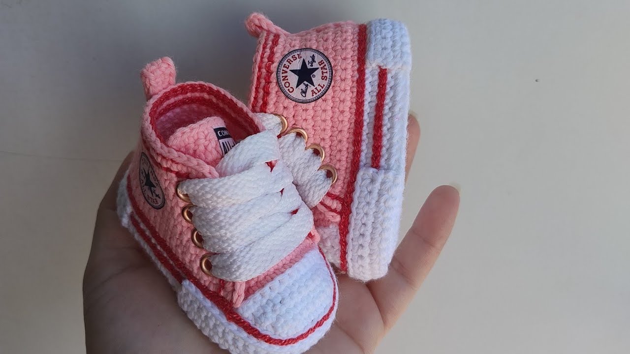 Creaciones J A  está en vivo.   converse tejidos para bebé