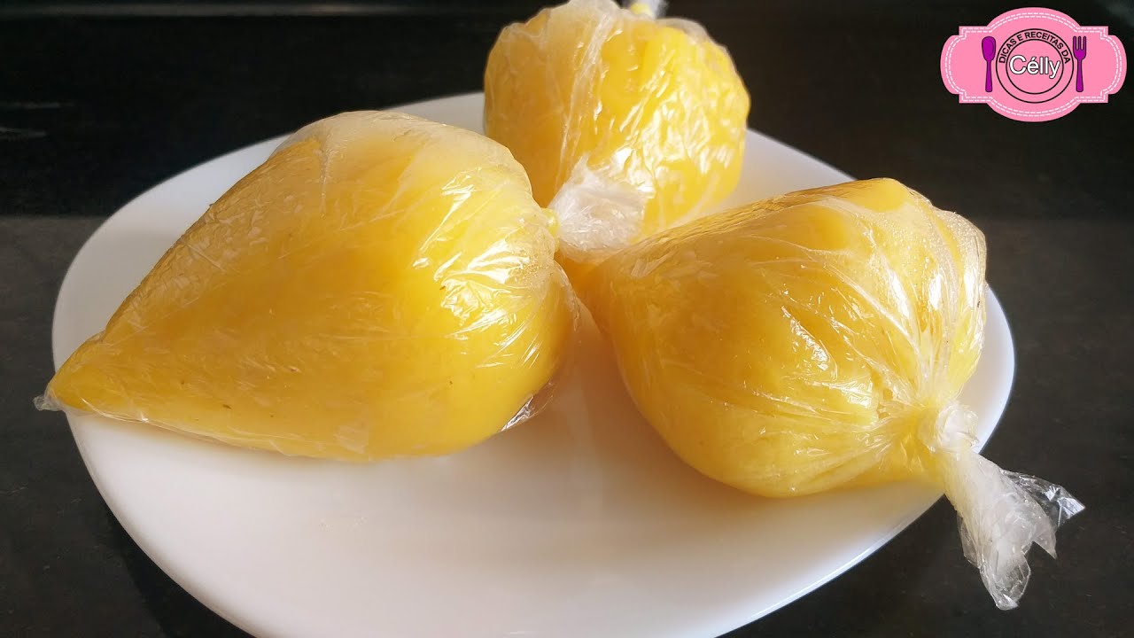 Pamonha doce de saquinho com queijo super fácil