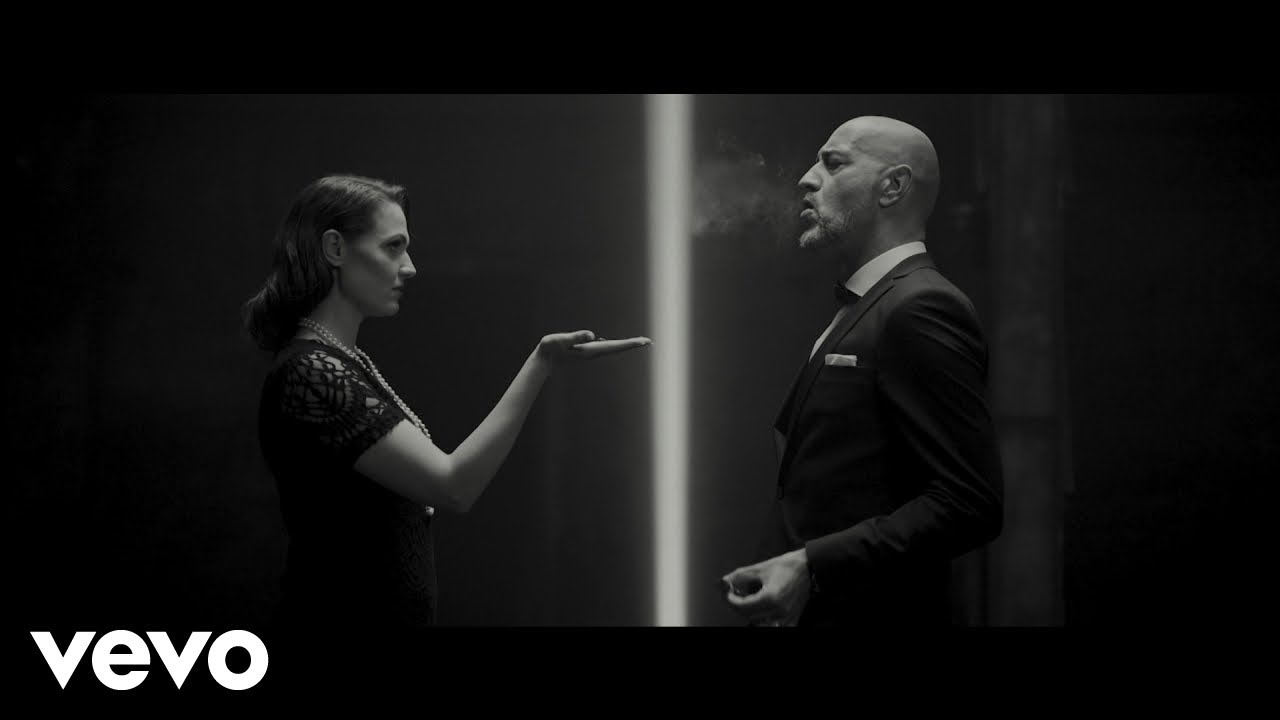 Eisbrecher - Out of the Dark (Offizielles Video)