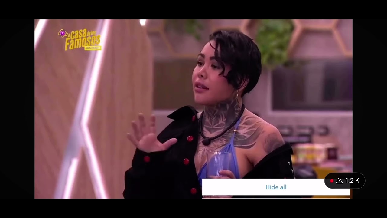 Pelea de yina a Karina
