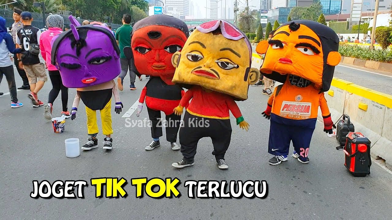 Badut Mampang Joget TIK TOK Terpopuler