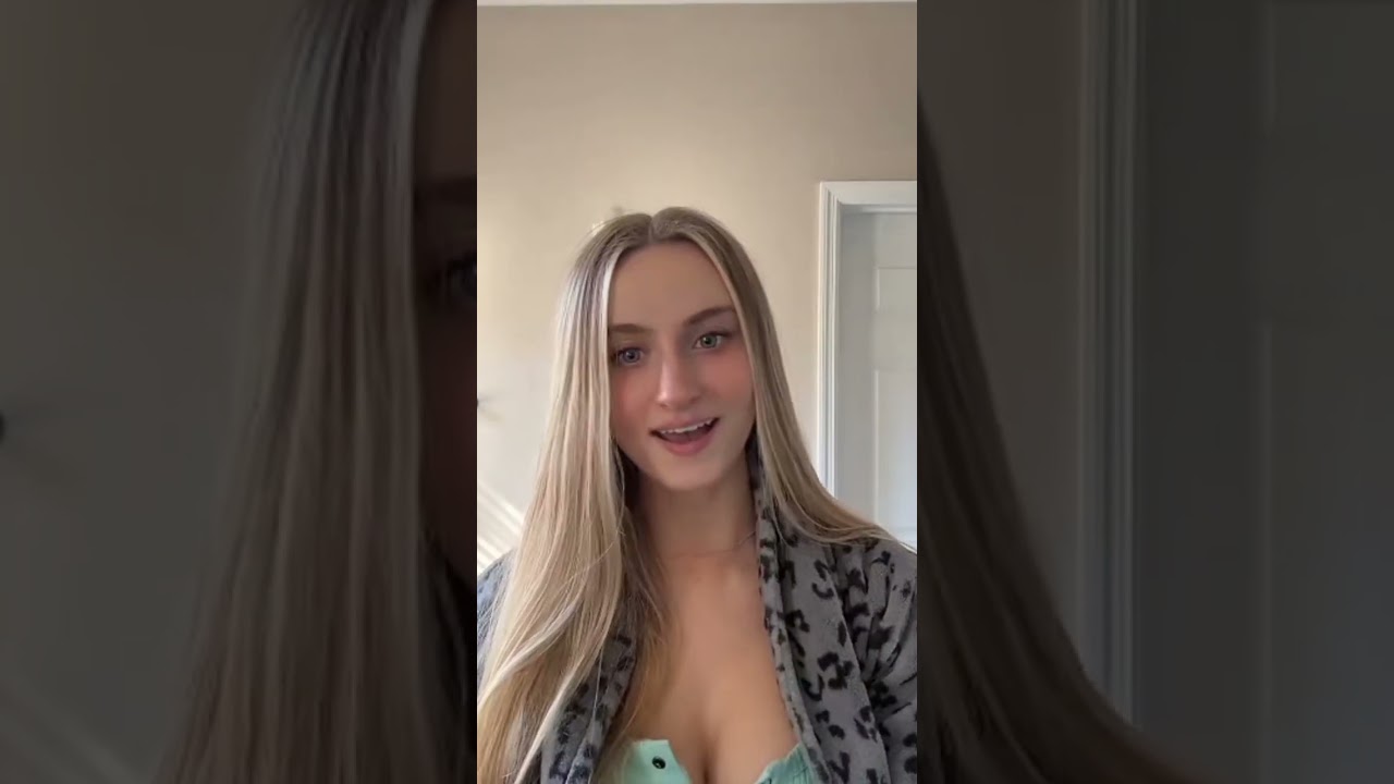 My beautiful sister is live TikTok and YouTue 105