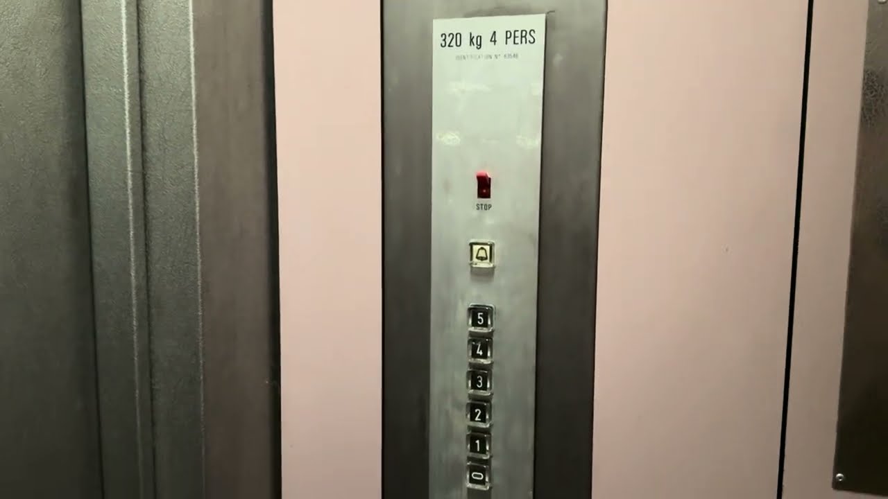 Epic Schindler R-Series elevator @Lyon, France