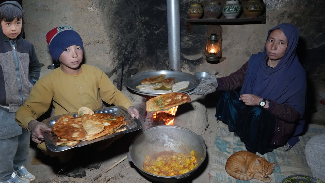 Unbelievable Afghan Villager Cooking Skill Without Modern Tools | Survival Movie