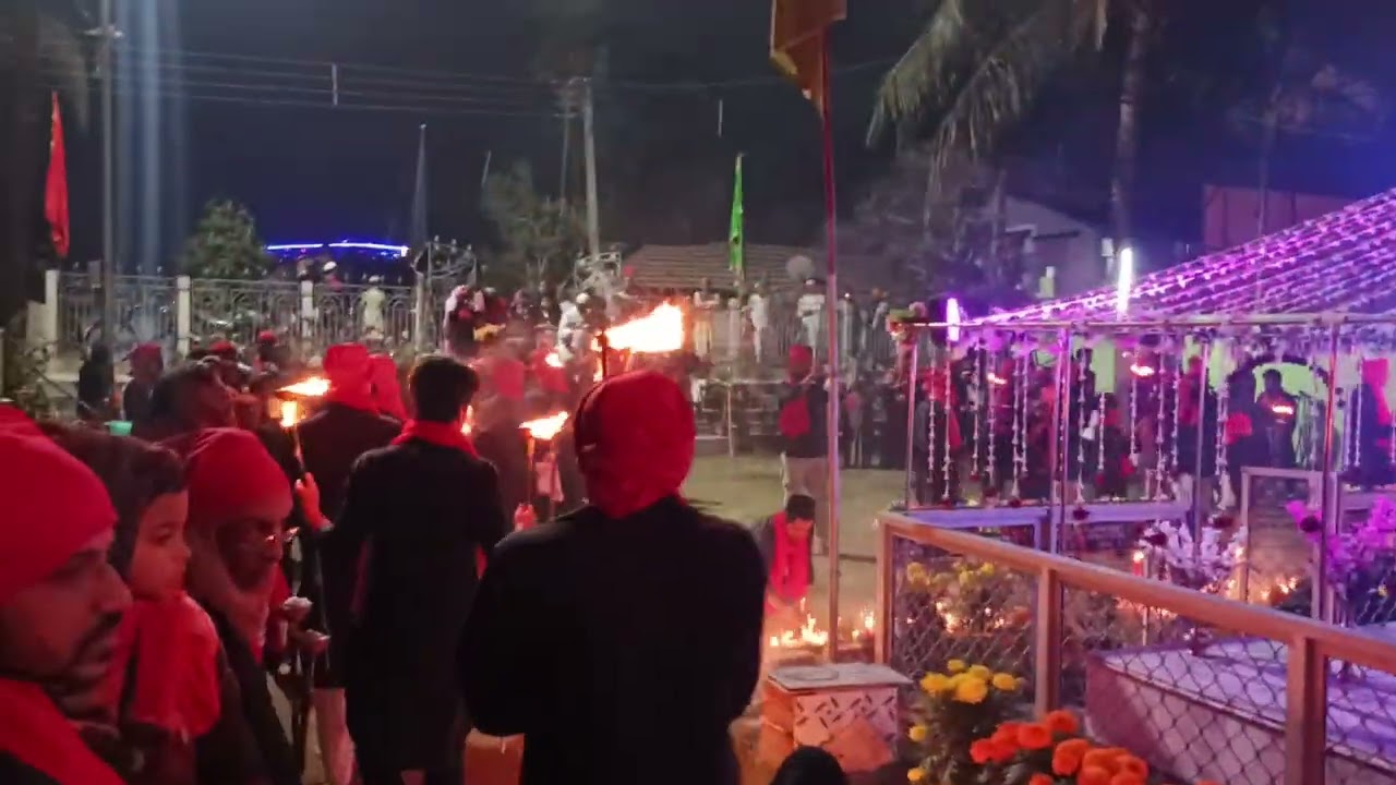 শবে বরাতের পবিত্র ও বরকতময় রাতে পাঞ্জাতন পাকের মাজার শরীফে তওয়াফ করছেন অসংখ্য ভক্ত #IslamicShorts 