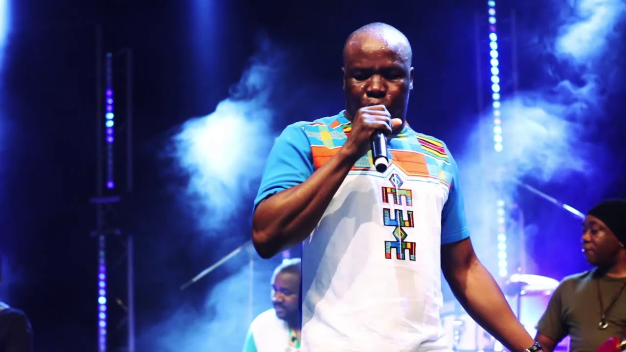 CONCERT MAGIC SYSTEM A KINSHASA