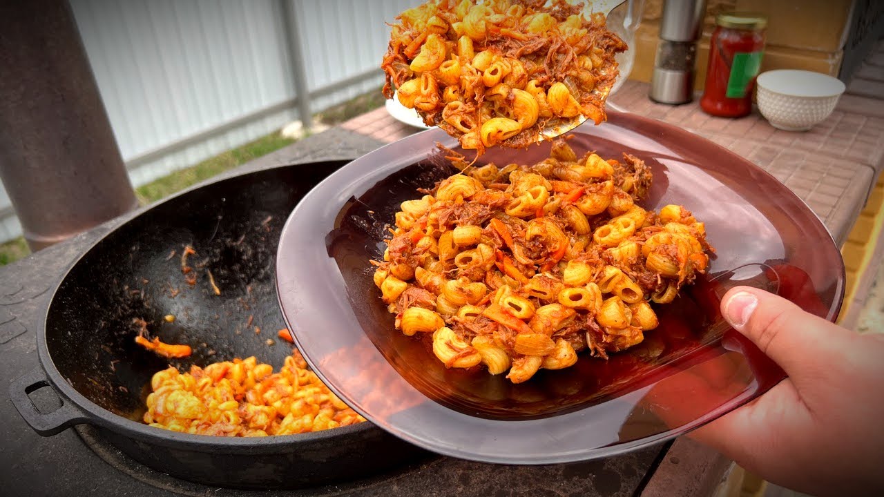 Походные Макароны. Макароны с тушенкой в казане.