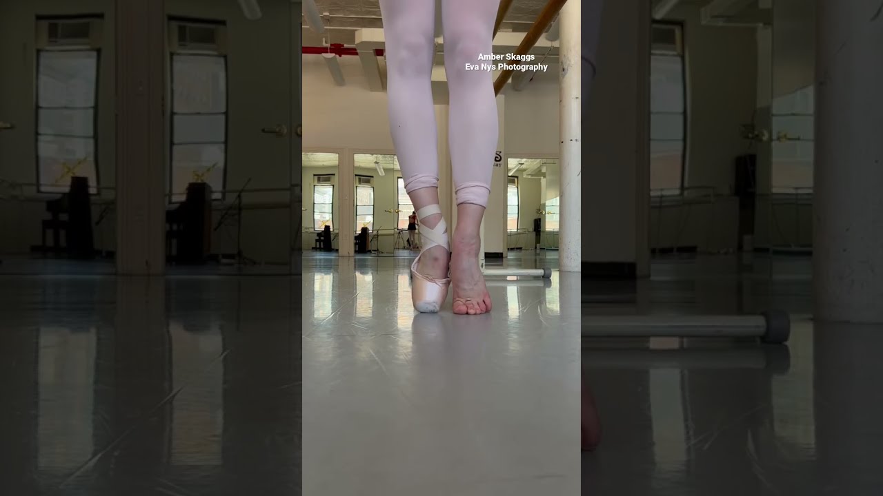 Inside a pointe shoe 🤯🩰 #pointeshoes #shorts #ad