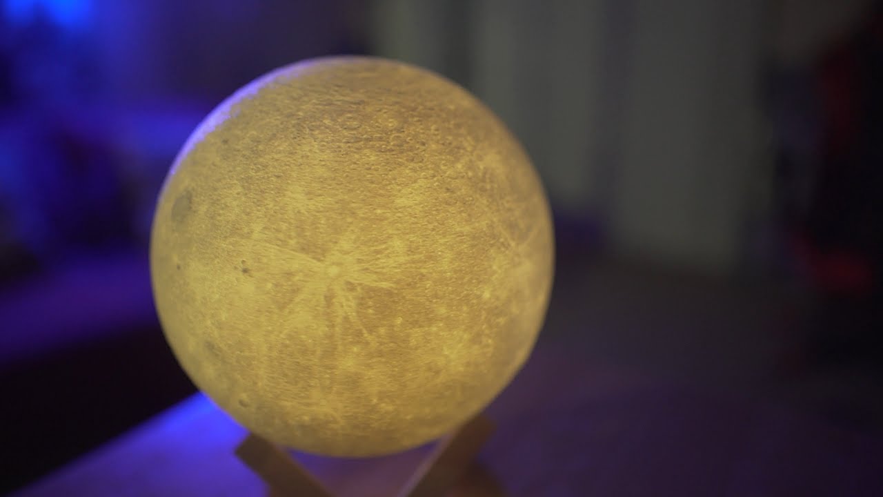 Coolest LED Lamp Ever? | The Moon Lamp Review