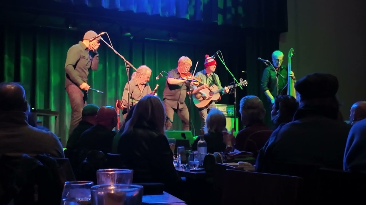 Lúnasa at the Music Box Supper Club in Cleveland OH on Wednesday, 03/04/26