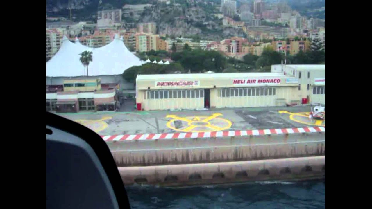 EC 130 B4 Landing to Heli Air Monaco