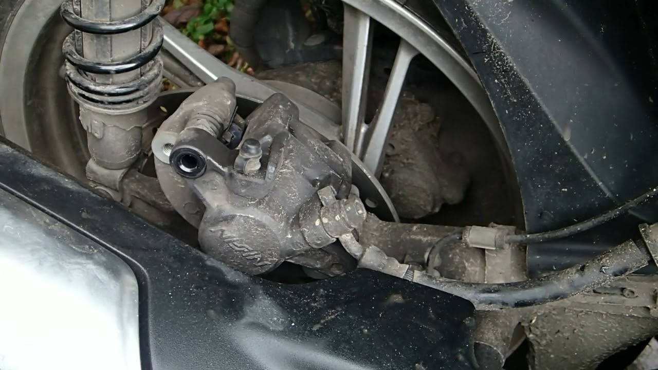 Honda SH 125 i, brakes