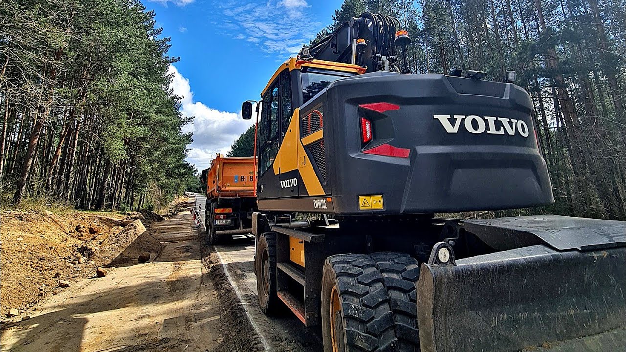 Inaczej niż zwykle, Volvo EWR170E steelwrist x20 SQ60. Ścieżka rowerowa przy drodze powiatowej