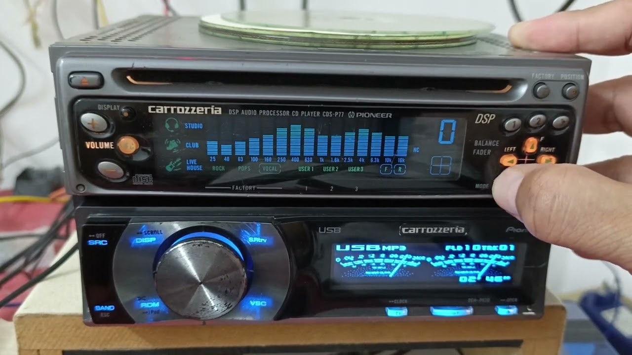 Carrozzeria Pioneer CDS-P77 & DEH-P630