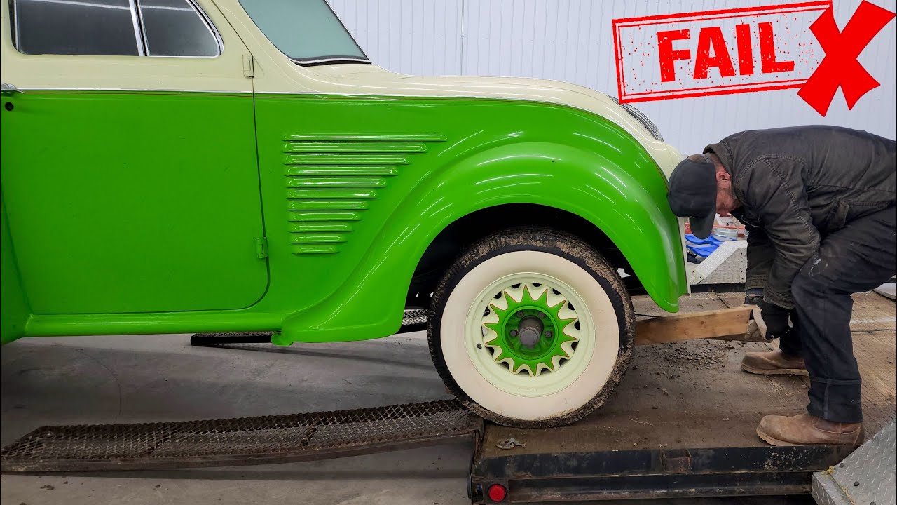 HOLY SH*T.... this was bad 😓❌ unloading our 1934 Chrysler Airflow