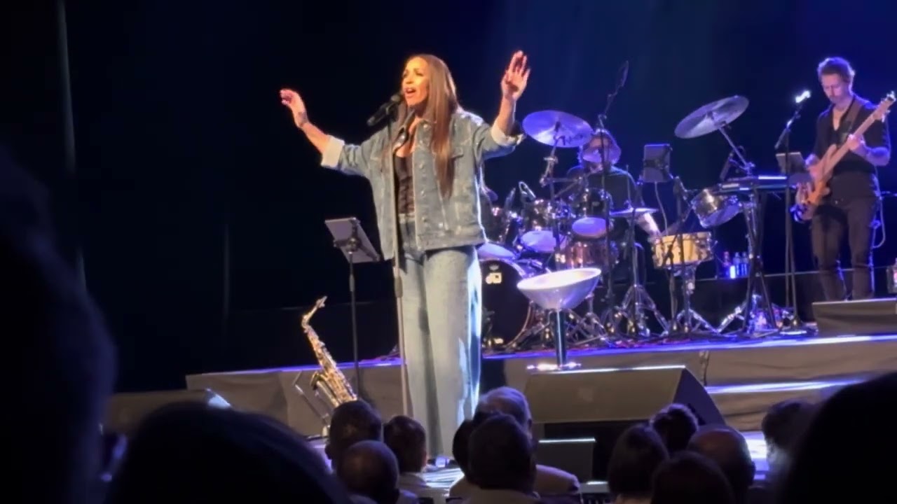 Concert$ - Glennis Grace in Brugge 2025 - I have nothing (Whitney Houston)