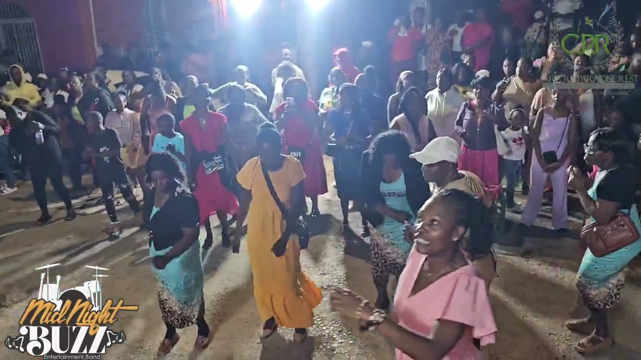 SABRINA PERFORMANCE AT PRAISE IN THE STREET 2025