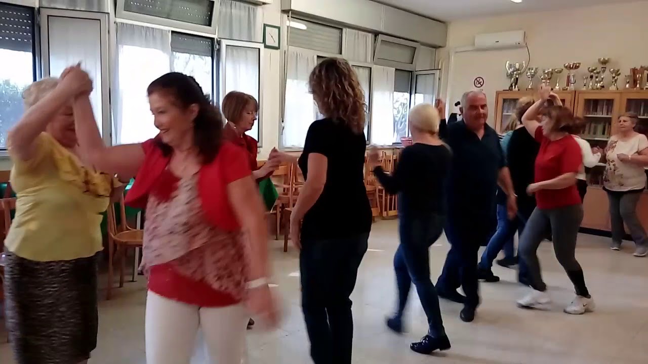 Prove di Country in cerchio