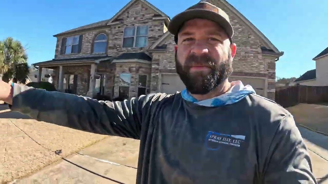 Driveway, curb, and sidewalk cleaning! AND A BUSTED HOSE!! @SprayDayLLC