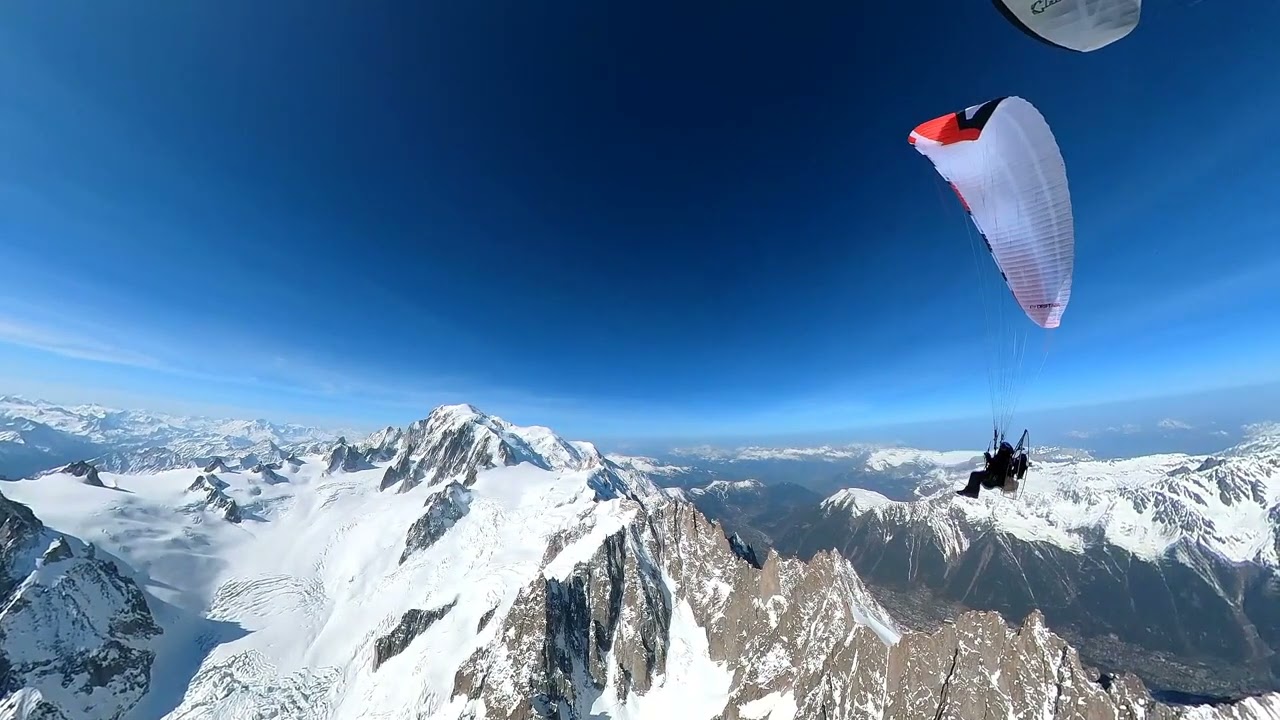 Mont Blanc en Paramoteur R.ultralight et Vittorazi moster 185.