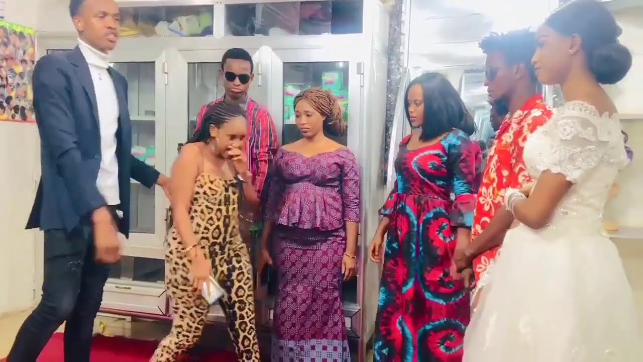 LES TROIS COPINES vol 18 (Suite et Fin)