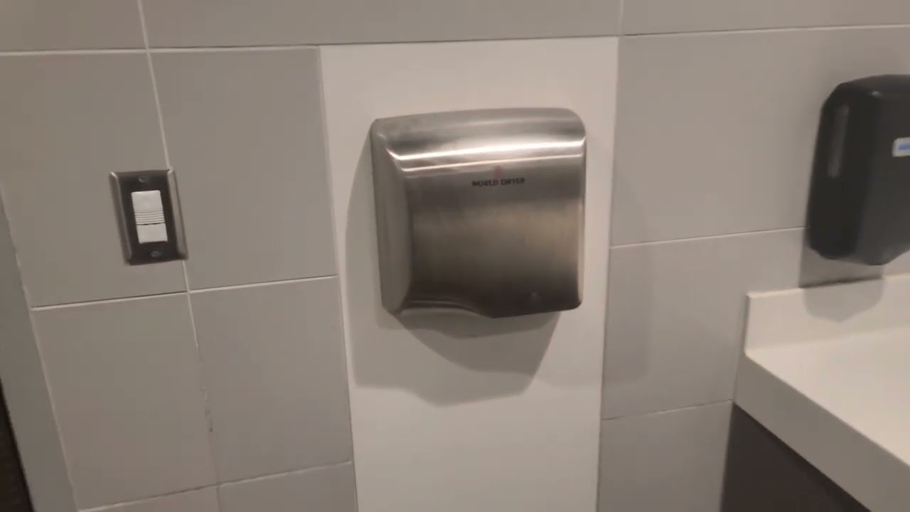 2022 World Dryer SlimDri | McDonald's | Downtown Los Angeles, CA