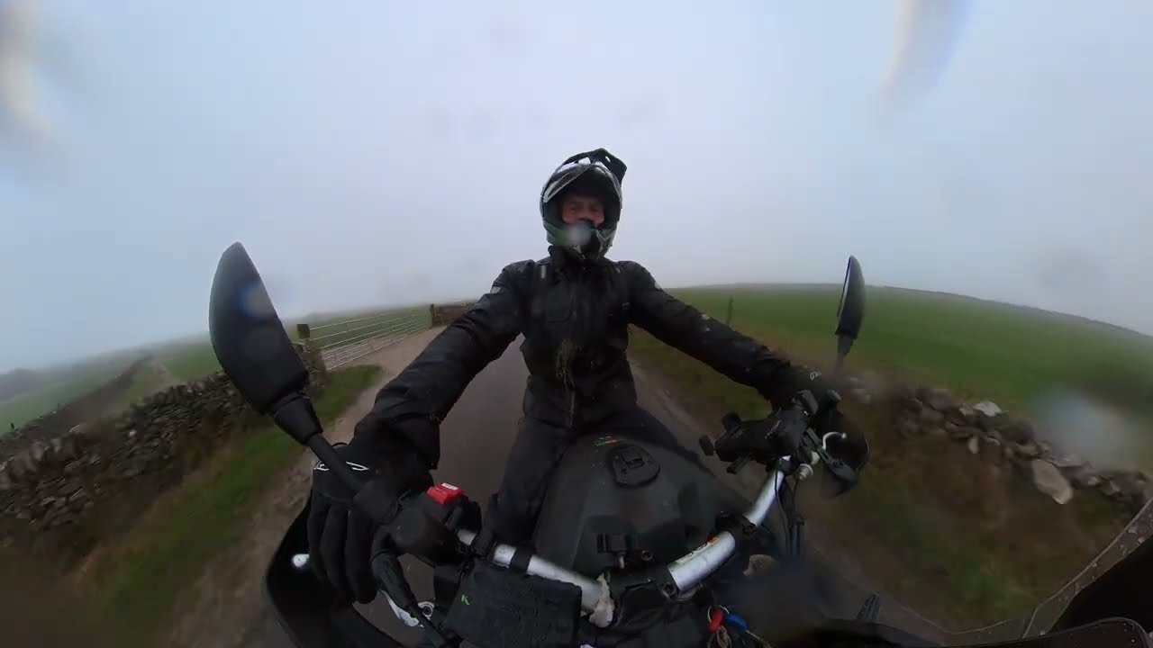 Yamaha tenere 700 Meet & Ride Peaks District 