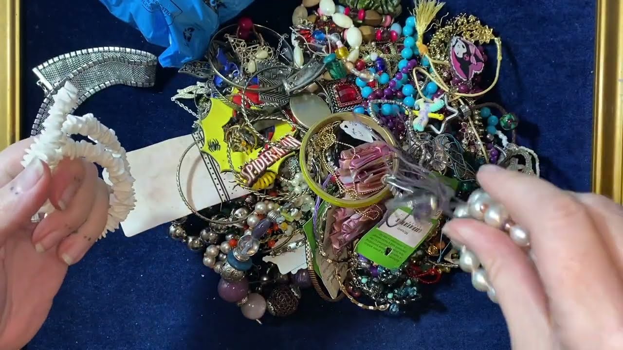 MYSTERY JEWELLERY UNBOXING | What Did I Get For £44 | Popular Charity Job Lot