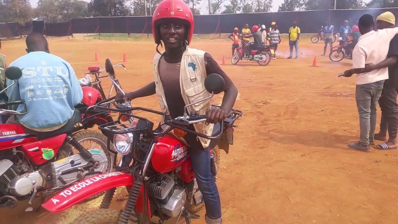 DORE IMPAMVU UHORA UTSINDWA N'IKIZAMI CYA MOTO NYAMARA WAKABAYE WARABONYE PERIMI CYERA |KURIKIZA IBI