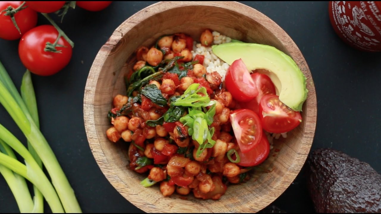 SPINACH AND CHICKPEA CURRY | The Buddhist Chef