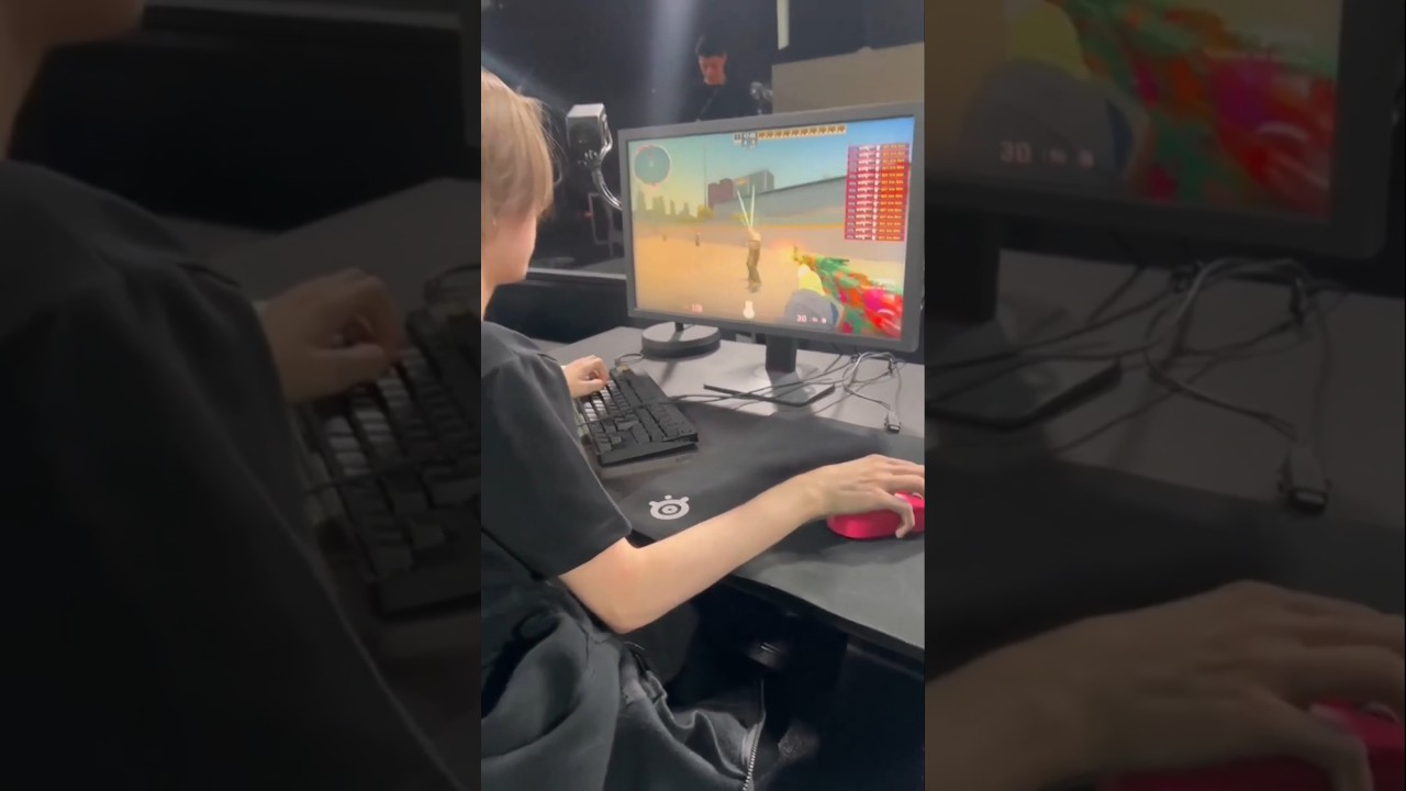 Donk Training His Aim Before an Official Match! | INSANE Pre-Game Routine CS2