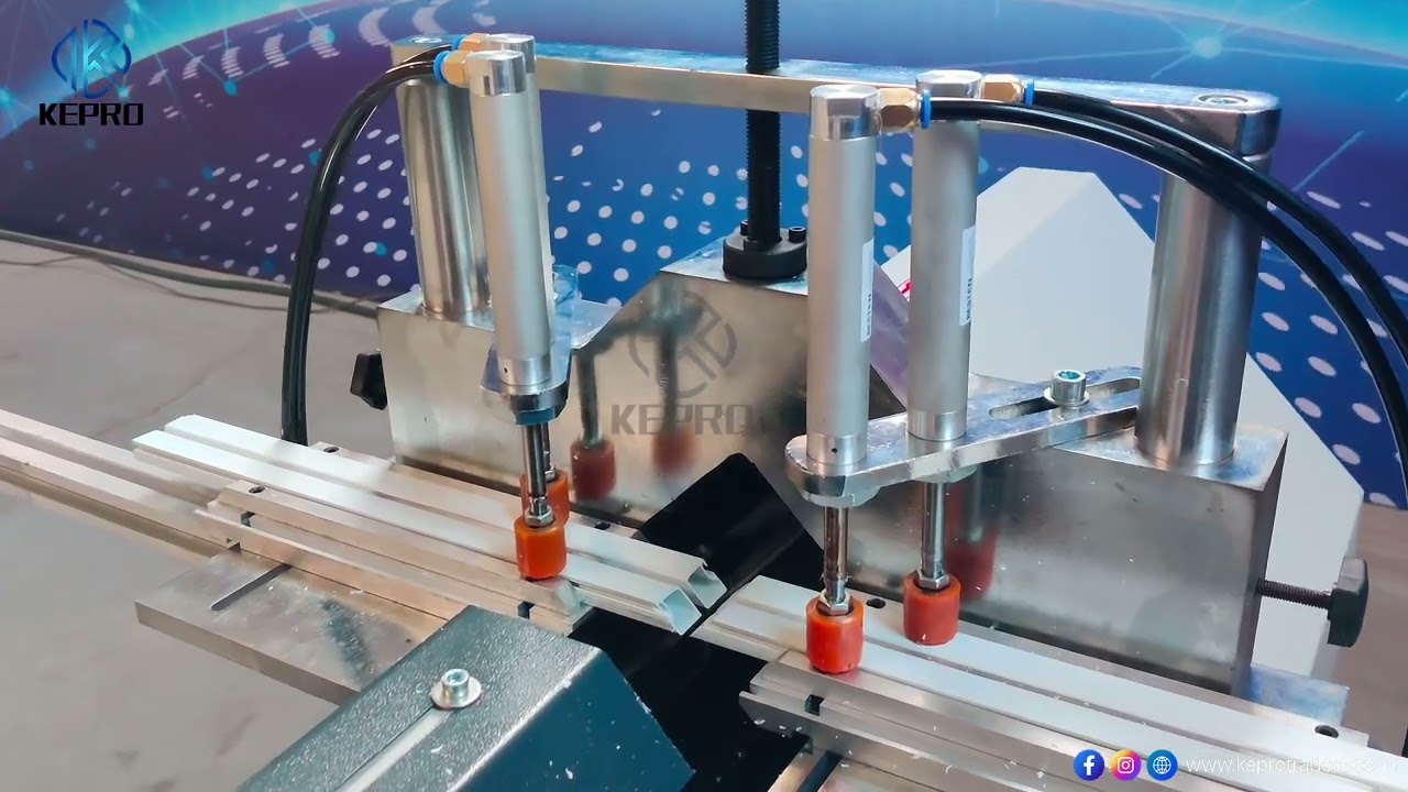 SYJW-1800 UPVC Window Glazing Bead Cutting Machine   