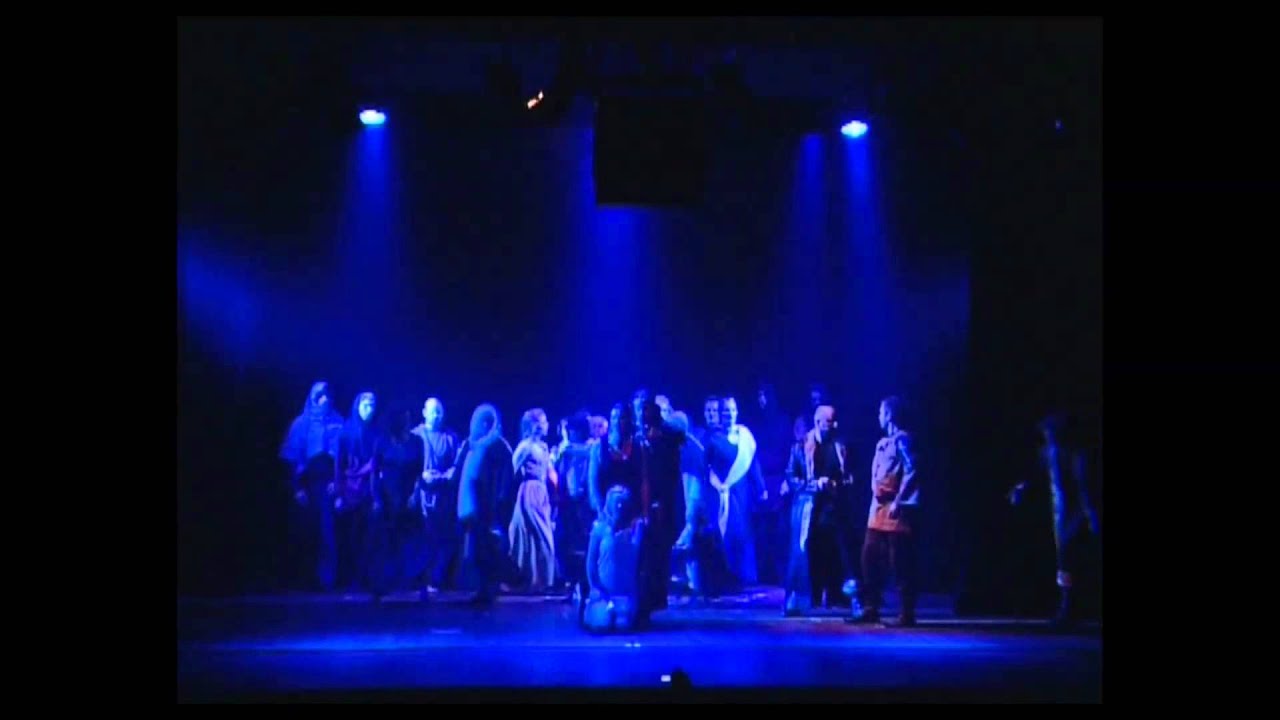 Finale: Akt 1 (Amlet) &ndash; Musicalteatret 2006