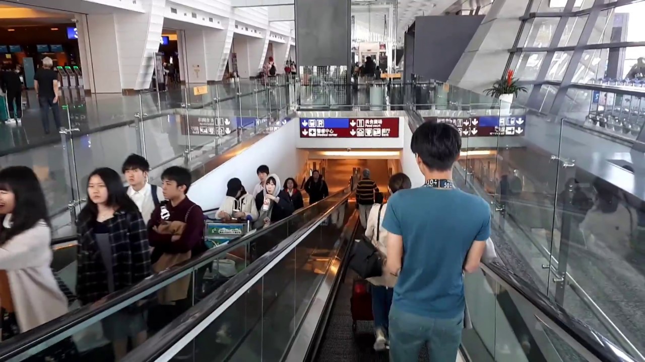 桃園機場第一航廈入境大廳→桃園捷運A12機場第一航廈站