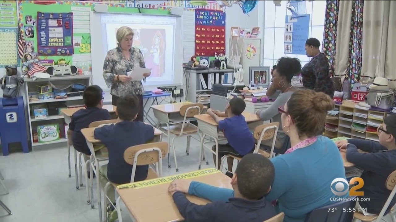Lawmakers propose longer school days to make up for COVID learning loss
