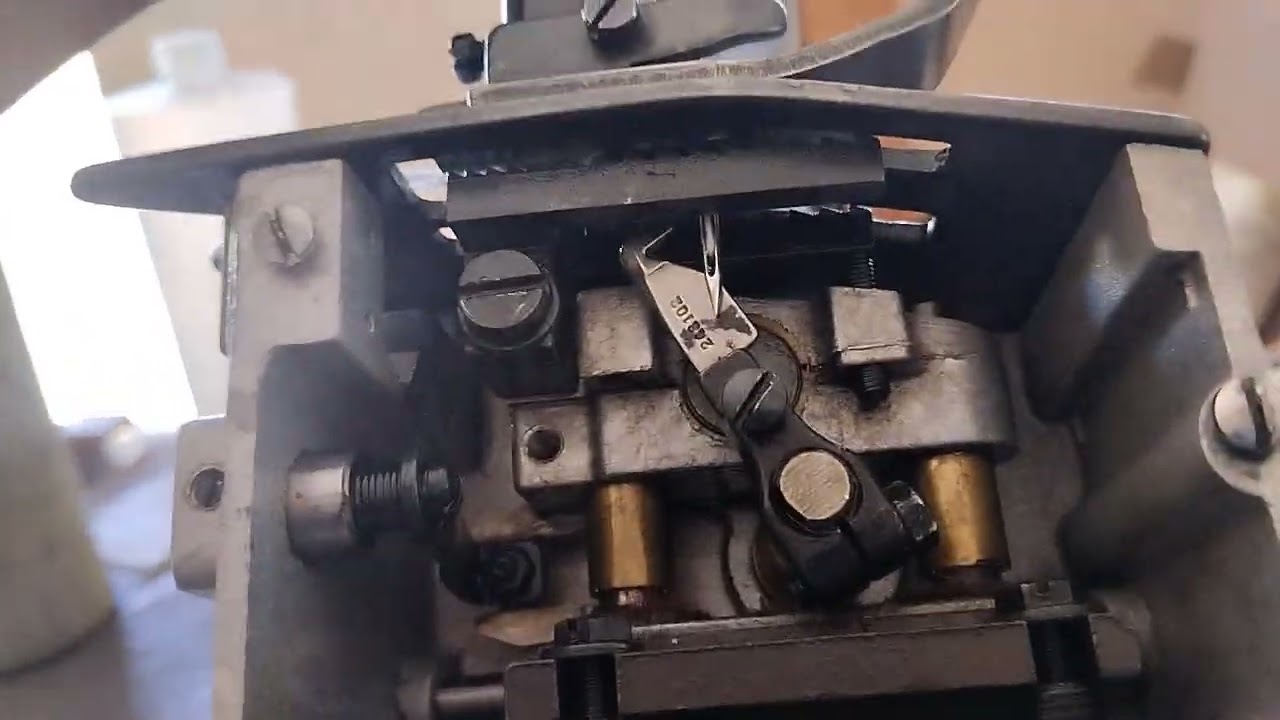 Máquina cerradora de costales Zoje ZJ261A. Salta la puntada. Tiempo.