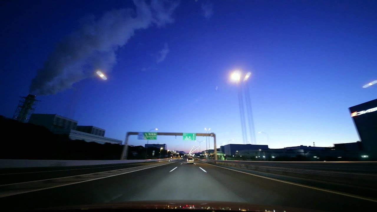 (HD) Morning drive in Tokyo 13 -早朝の首都高湾岸線（東行き編）[2013ver.]-