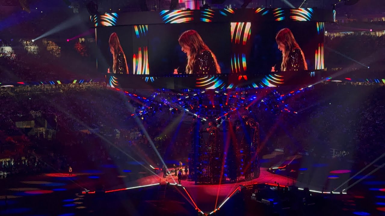 Kelly Clarkson 2026 Houston Rodeo Concert