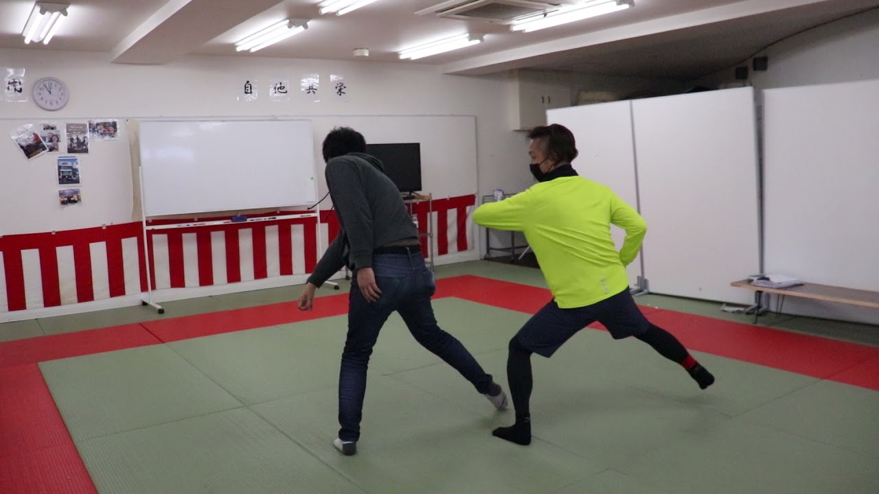 交通誘導2級検定　徒手