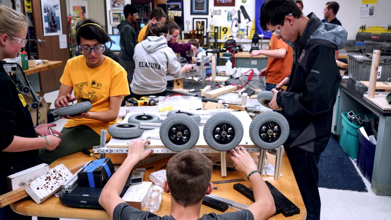 2016 Season Highlights - FRC Team #971 Spartan Robotics