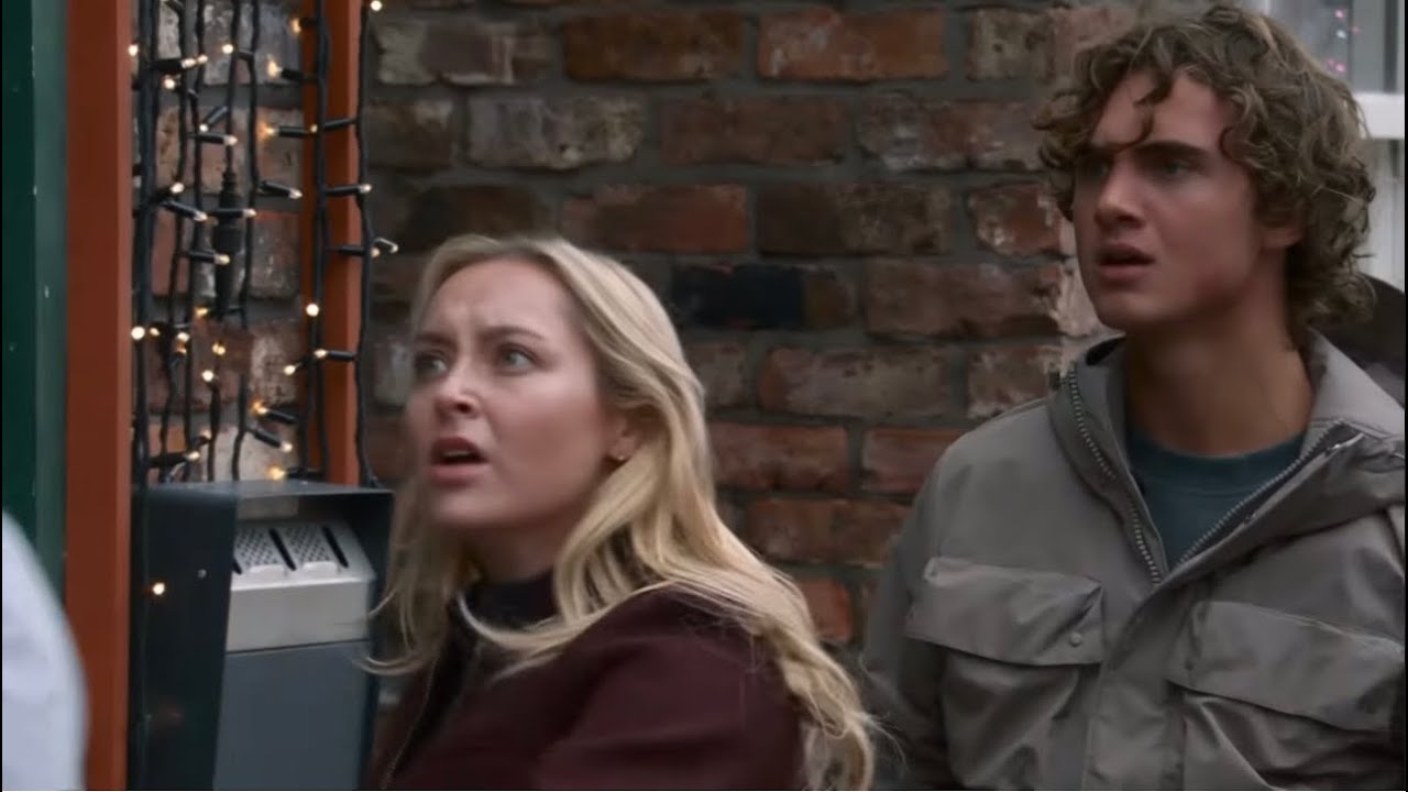 Coronation Street - Will and Brody Fight In Front of Megan (16th December 2025)